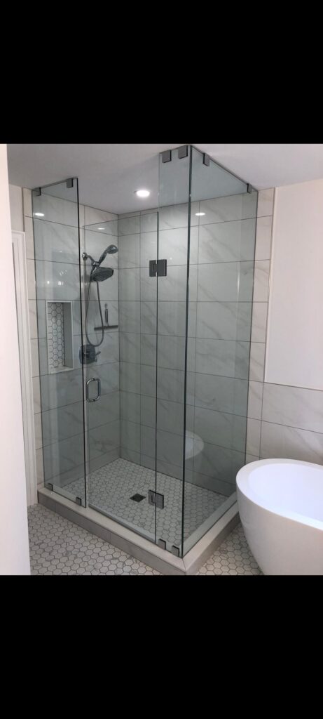 Newmarket Master Washroom