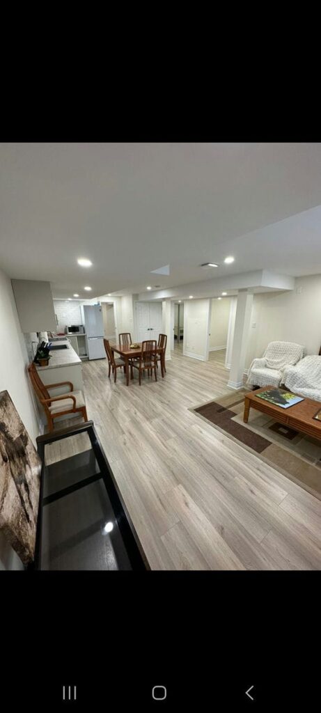 Richmond Hill 2 bedroom Basement